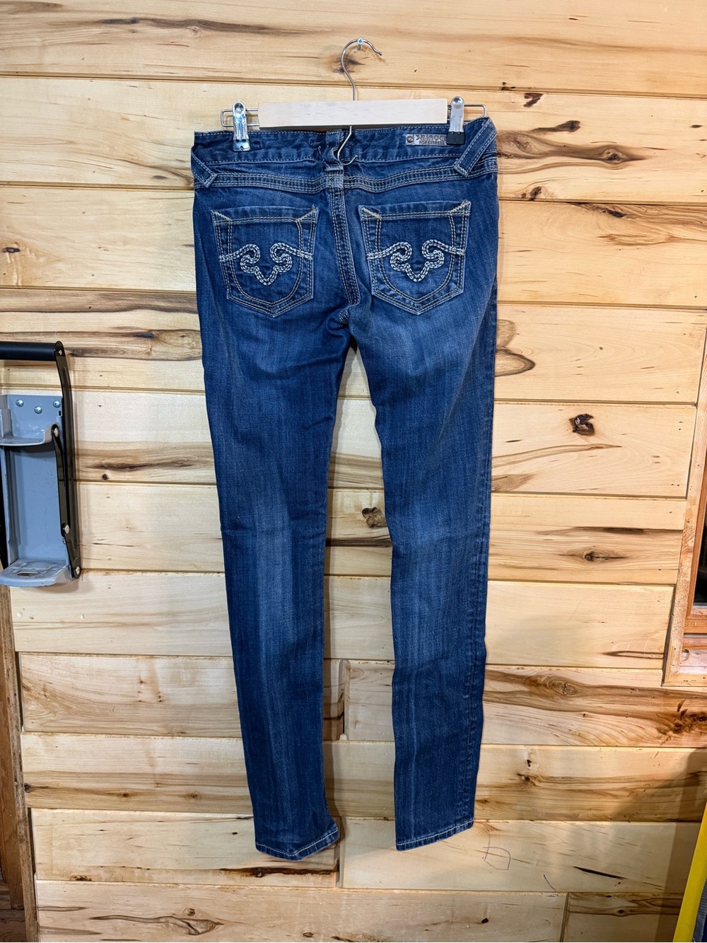 Dark Blue Women's Stretch Skinny Jeans with Embroidered Back Pockets
